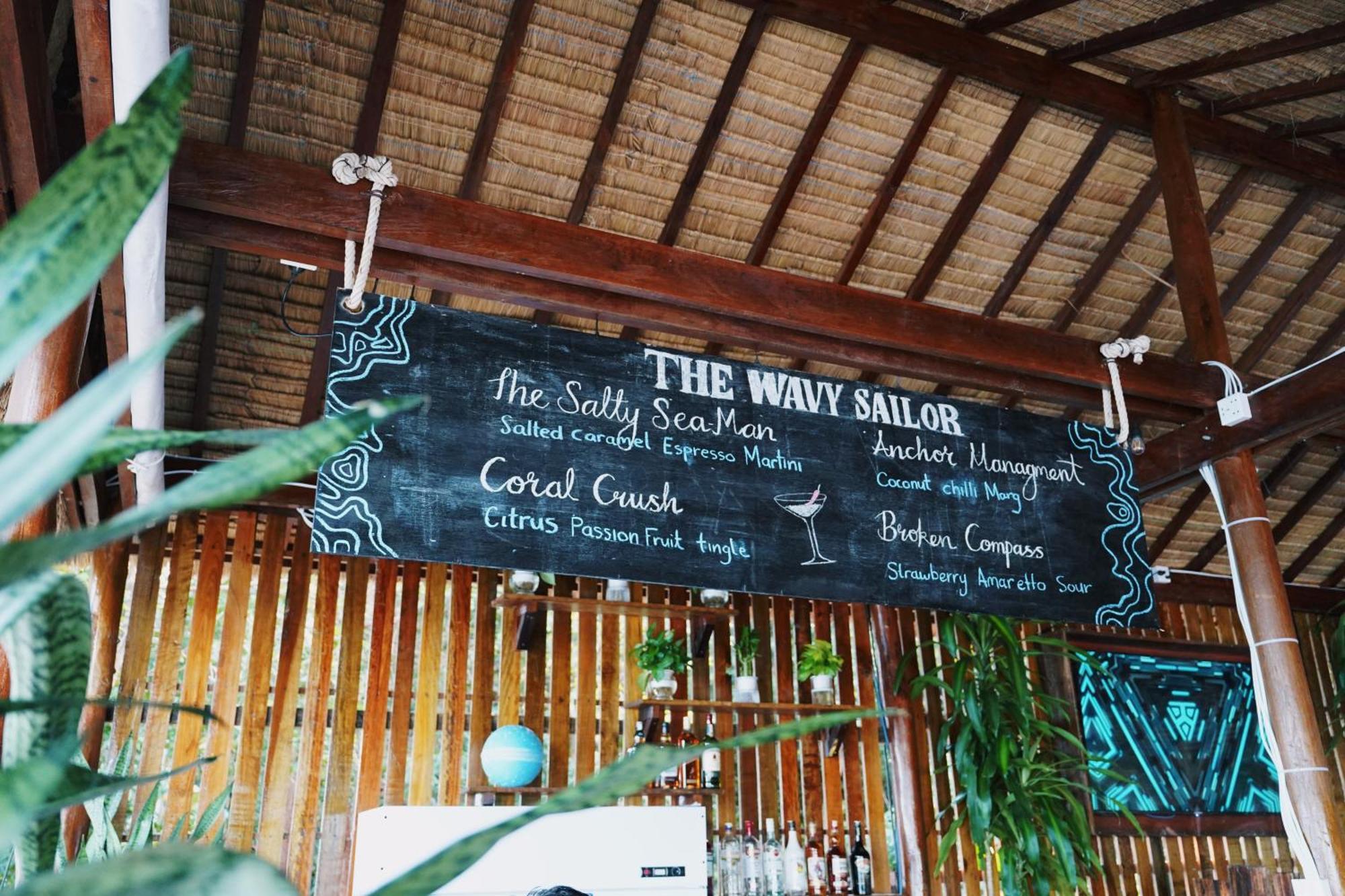 The Wavy Sailor Hotel Kaoh Touch ภายนอก รูปภาพ